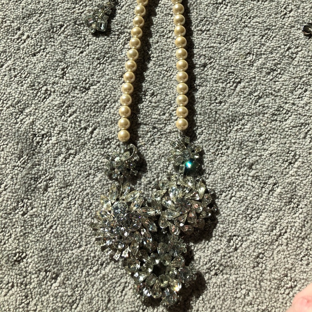 Pearl and rhinestone necklace